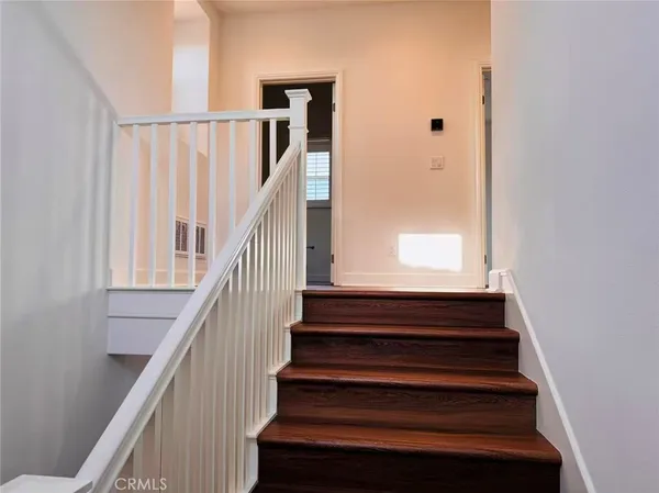 $5,800 | 59 Belfast, Irvine, CA 92620