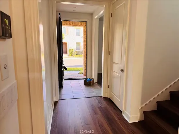 $5,800 | 59 Belfast, Irvine, CA 92620