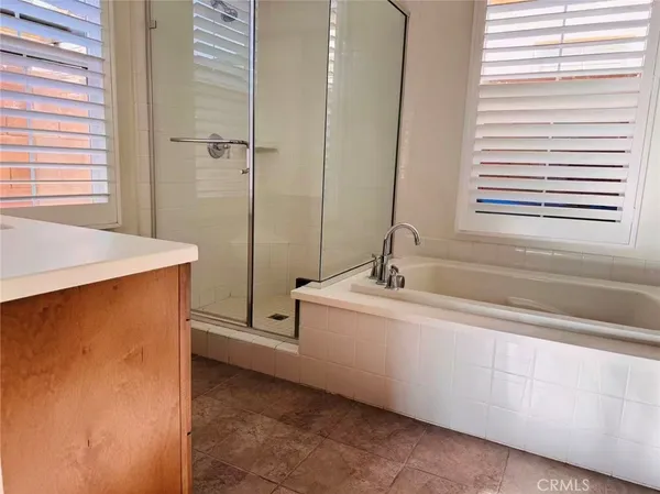 $5,800 | 59 Belfast, Irvine, CA 92620