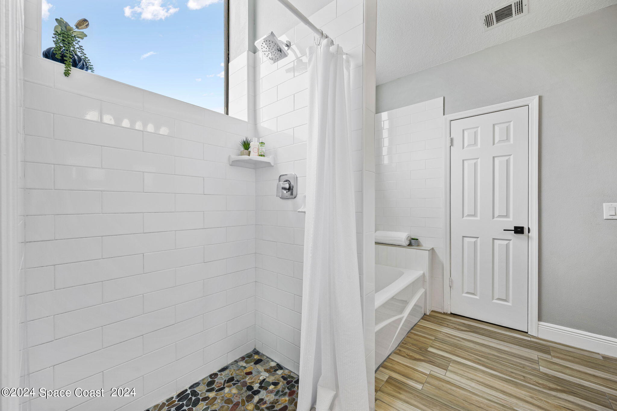 330 Pine Ridge Lane Melbourne, FL 32940 - Photo 30 of 48 35-web-or-mls-DSC_5392