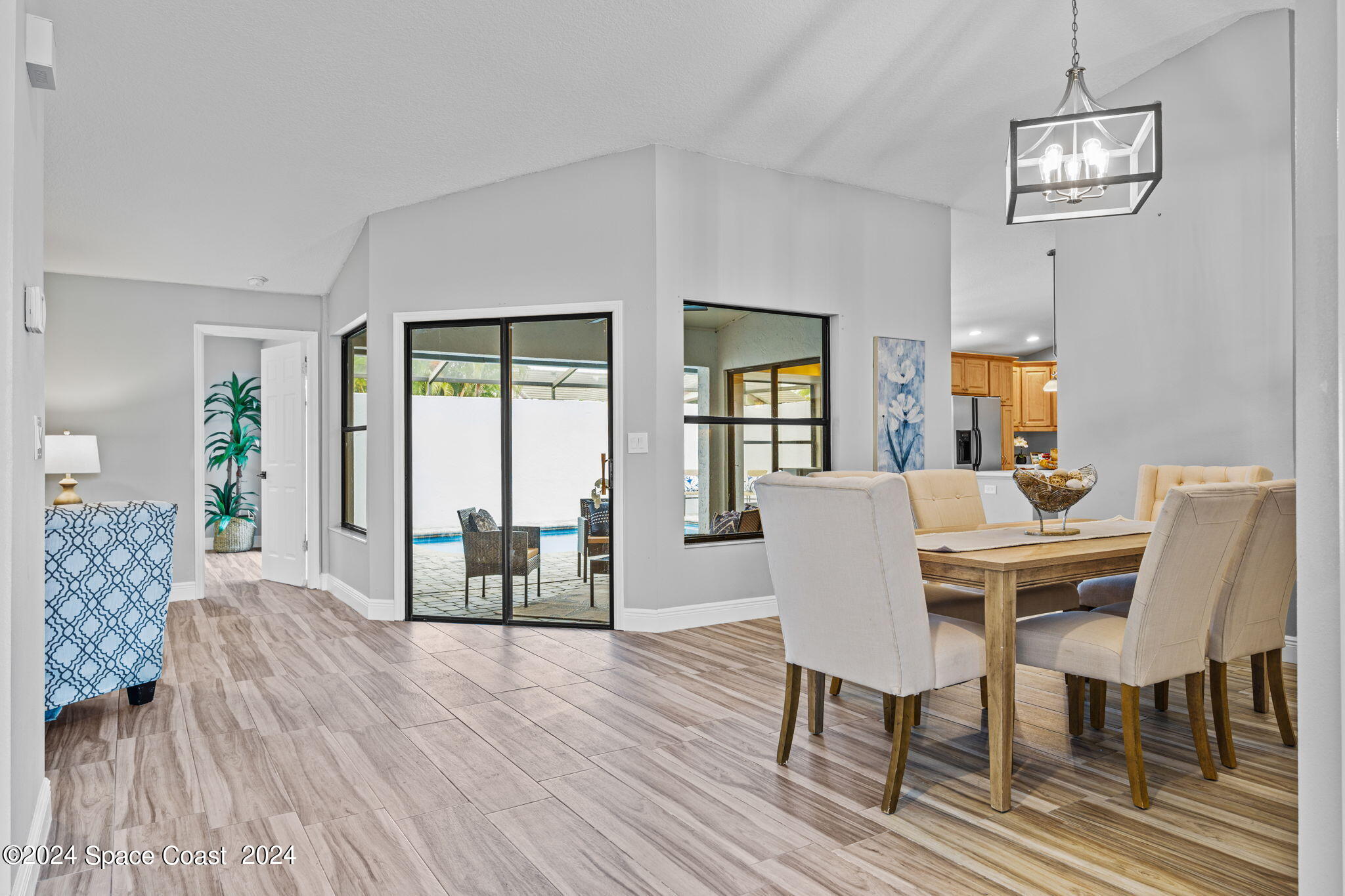 330 Pine Ridge Lane Melbourne, FL 32940 - Photo 4 of 48 8-web-or-mls-DSC_5303