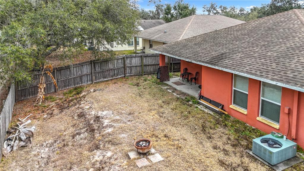 11112 Hidden Breeze Drive Wimauma, FL 33598 - Photo 34 of 41