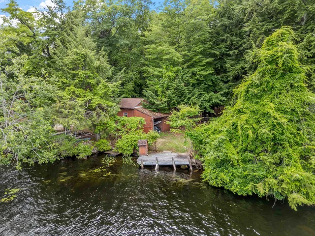 $3,200,000 | 2 Little Badger Island, Moultonborough, NH 03254