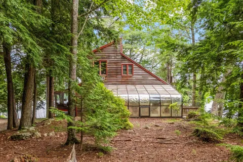 $3,200,000 | 2 Little Badger Island, Moultonborough, NH 03254