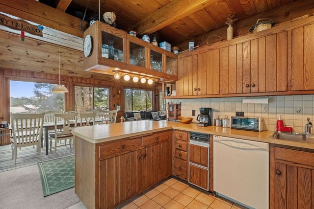 $3,200,000 | 2 Little Badger Island, Moultonborough, NH 03254
