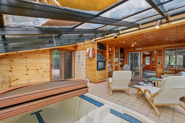 $3,200,000 | 2 Little Badger Island, Moultonborough, NH 03254