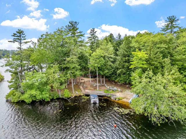 $3,200,000 | 2 Little Badger Island, Moultonborough, NH 03254