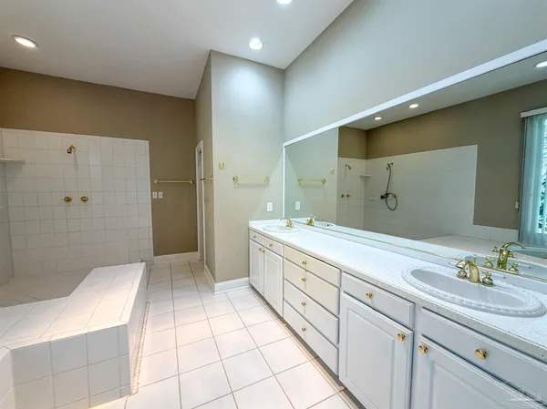 $3,500 | 1218 Ganges Trail, Gulf Breeze, FL 32563