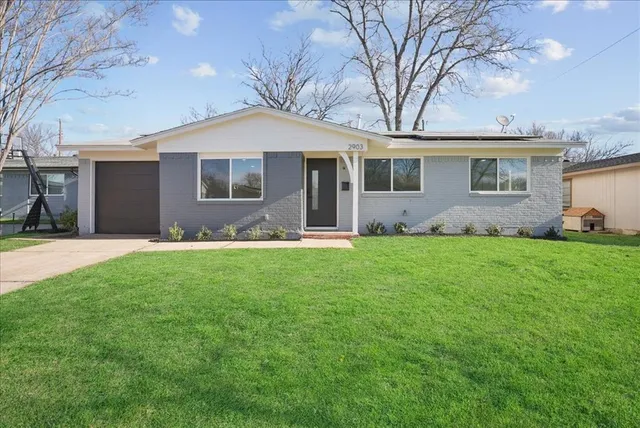 $330,000 | 2902 Lowell Drive, Irving, TX 75062