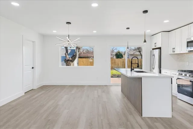 $330,000 | 2902 Lowell Drive, Irving, TX 75062