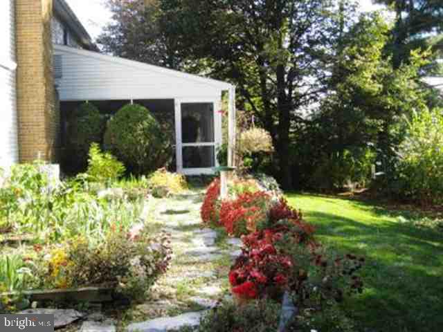140 Blacksmith Road Camp Hill, PA 17011 - Photo 2 of 25 Gallery Image 2