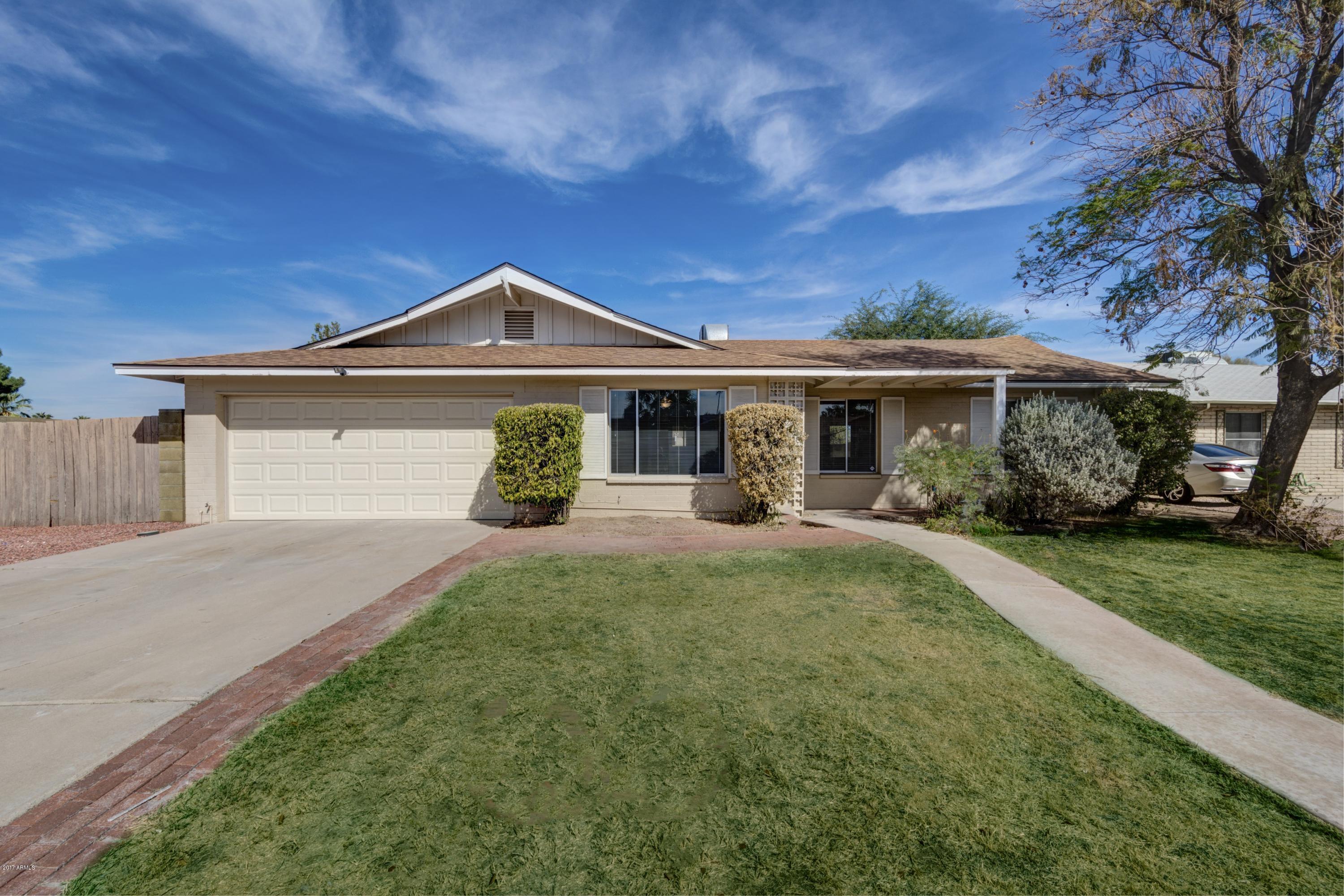 3250 West Shangri-la Road Phoenix, AZ 85029 - Photo 1 of 1 001_Front Of Home (2)