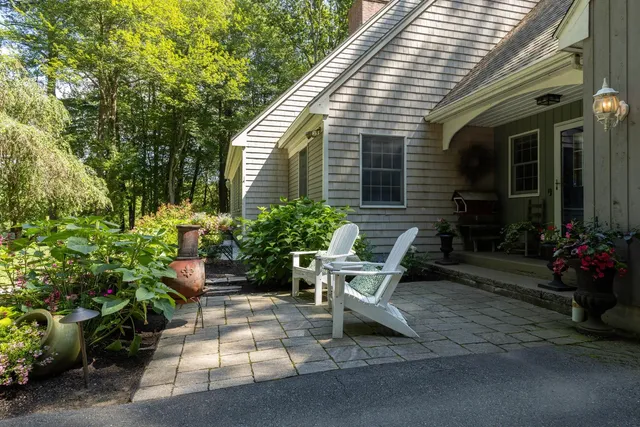 $1,450,000 | 37 Pine Road, North Hampton, NH 03862