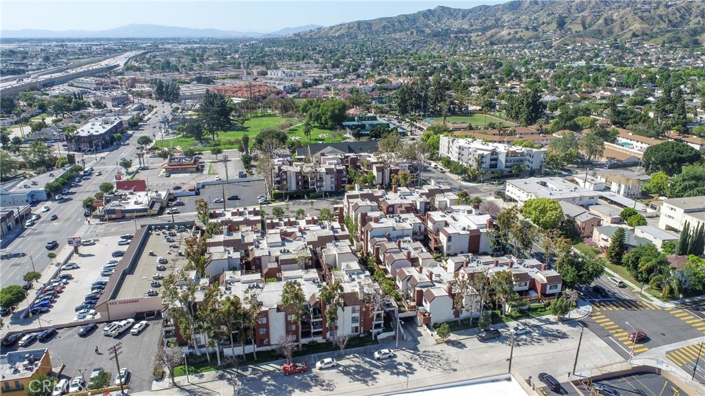 230 Bethany Road, Unit 306 Burbank, CA 91504 - Photo 41 of 44 an aerial view of a city