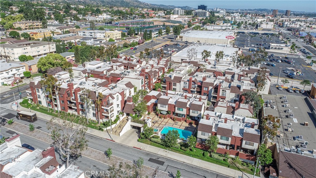 230 Bethany Road, Unit 306 Burbank, CA 91504 - Photo 43 of 44 an aerial view of residential building and parking space