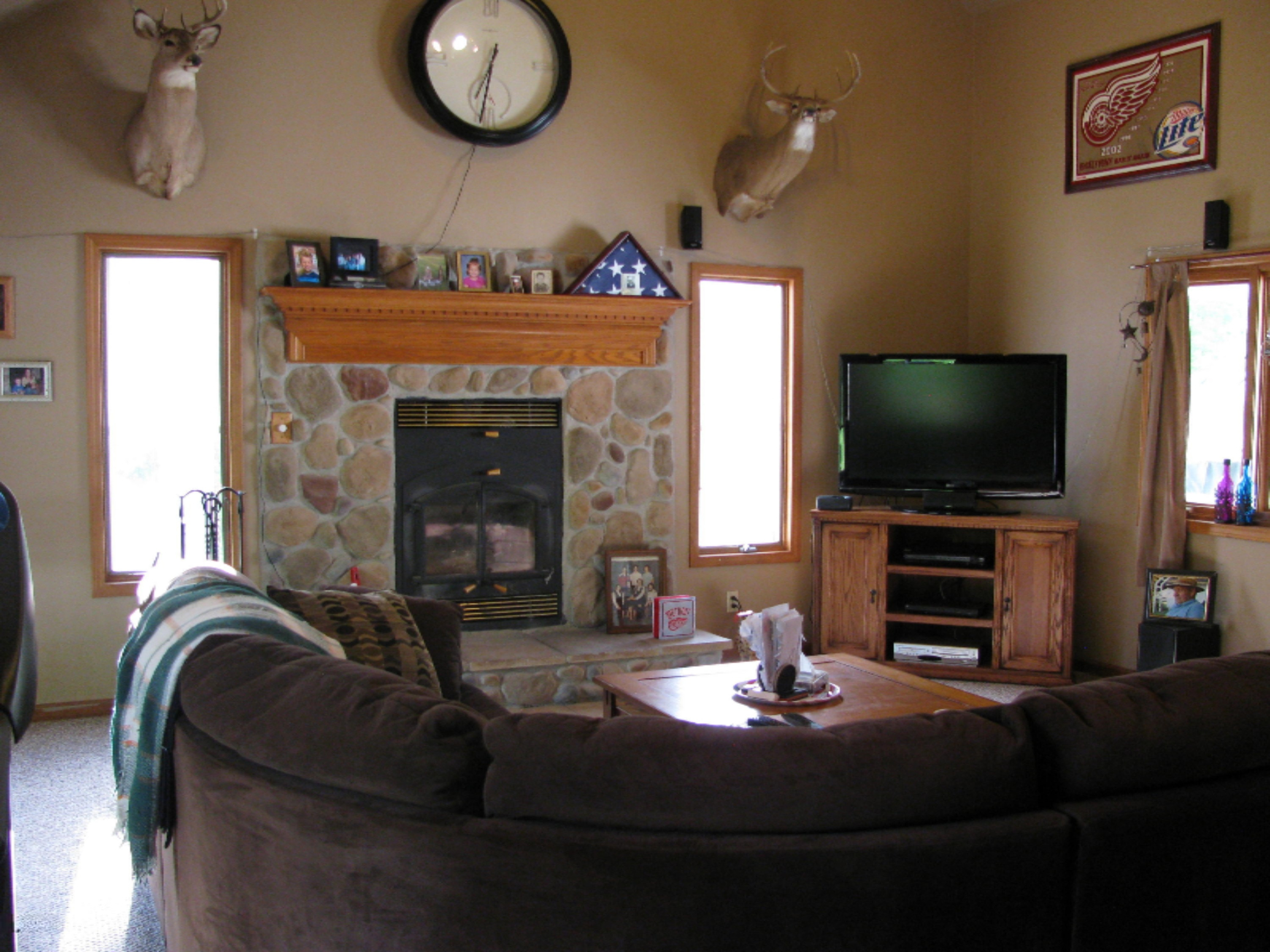 2812 East Colby Road Stanton, MI 48888 - Photo 15 of 32 IMG_5117