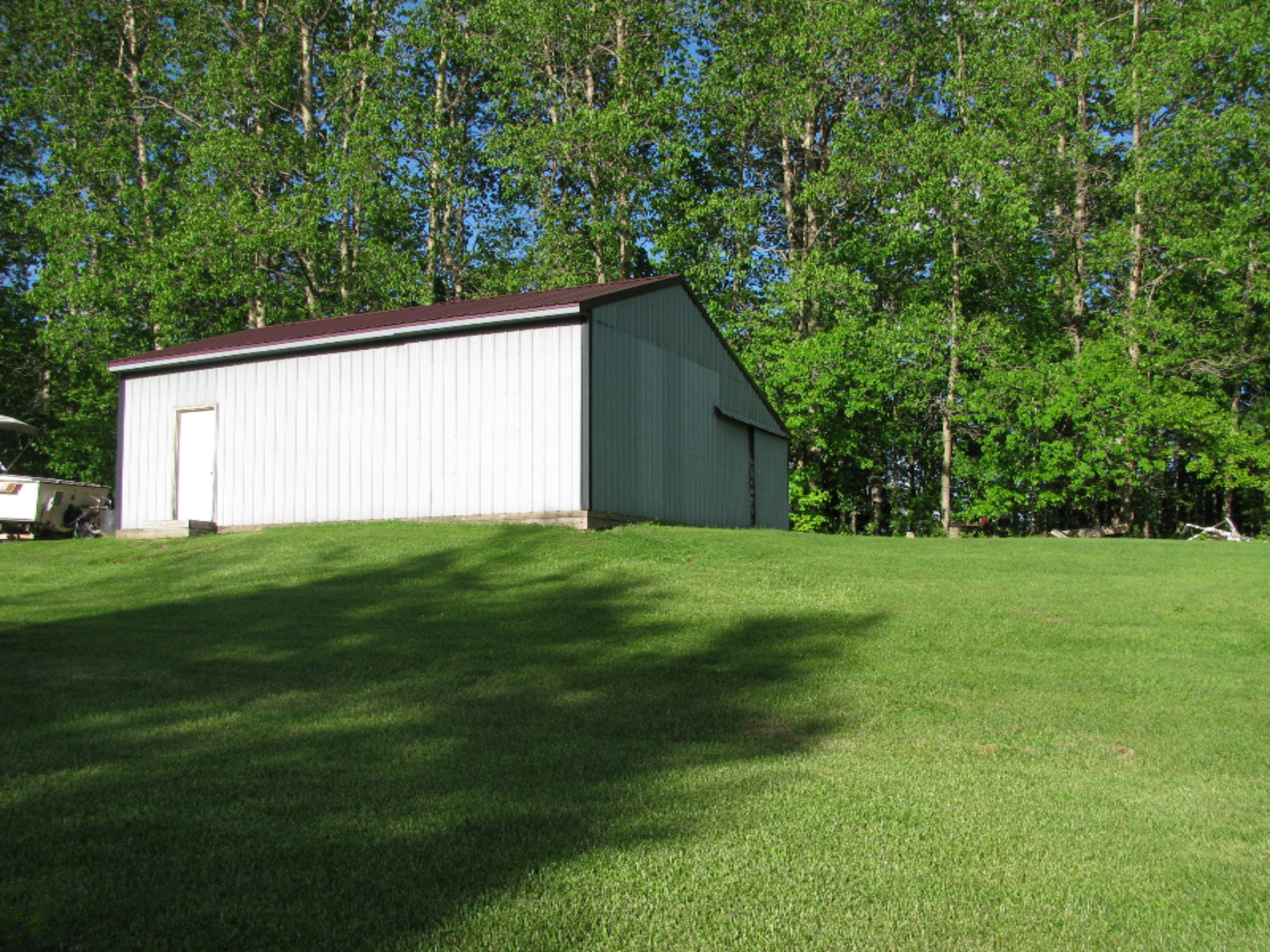 2812 East Colby Road Stanton, MI 48888 - Photo 6 of 32 IMG_5105