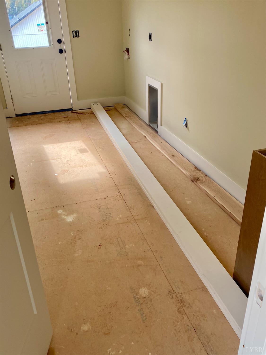 1078 Quaker Church Road Bedford, VA 24523 - Photo 20 of 20 a view of empty room with wooden floor