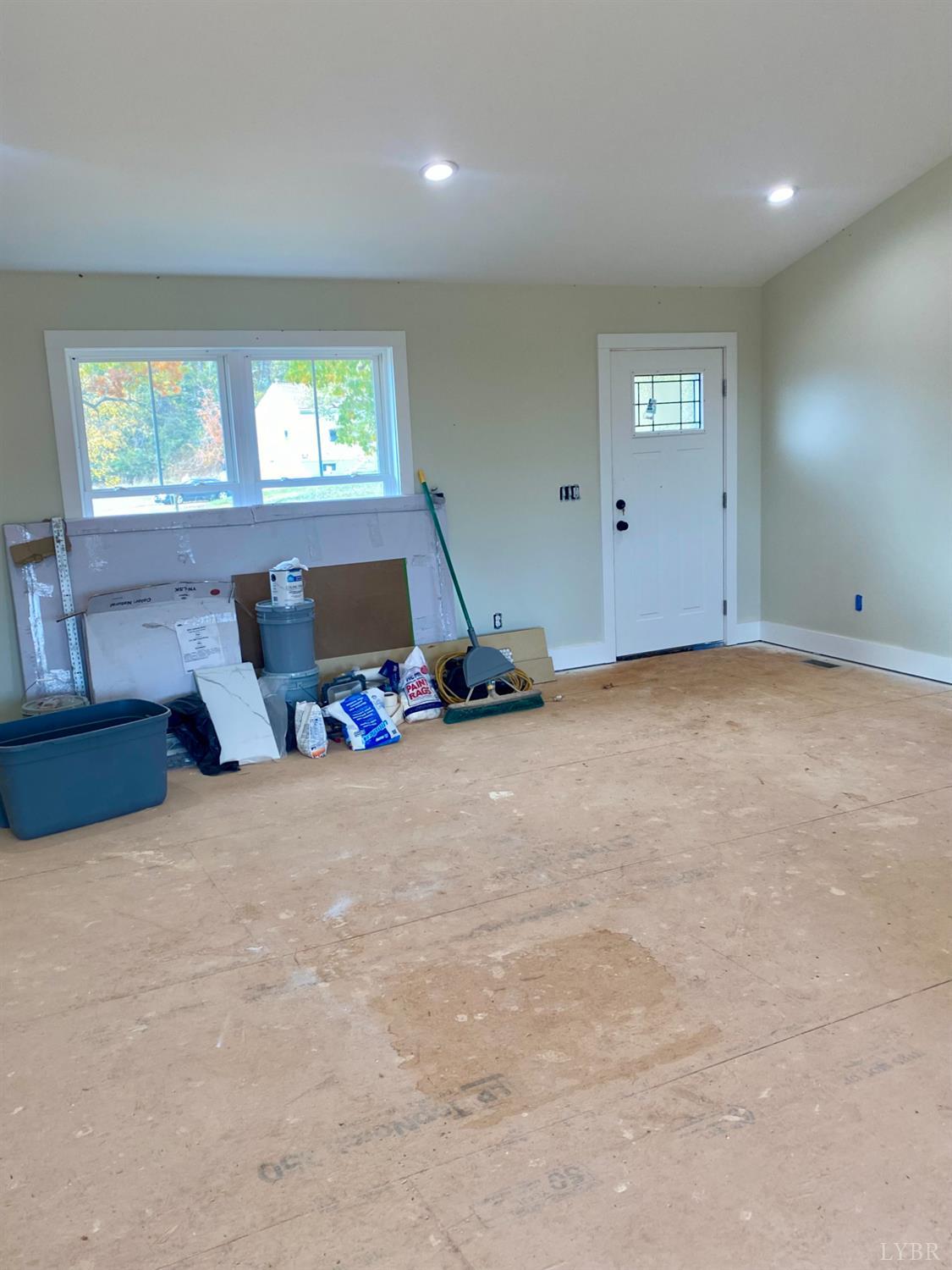 1078 Quaker Church Road Bedford, VA 24523 - Photo 9 of 20 an empty room with windows