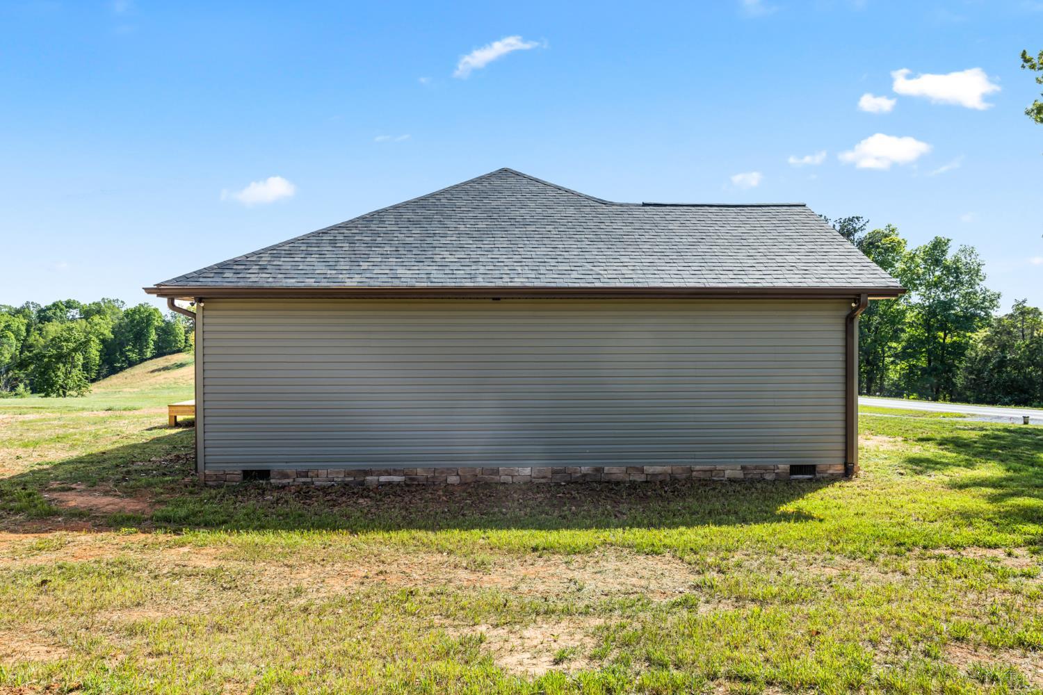 1078 Quaker Church Road Bedford, VA 24523 - Photo 10 of 49
