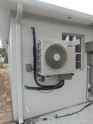 a close view of dining table