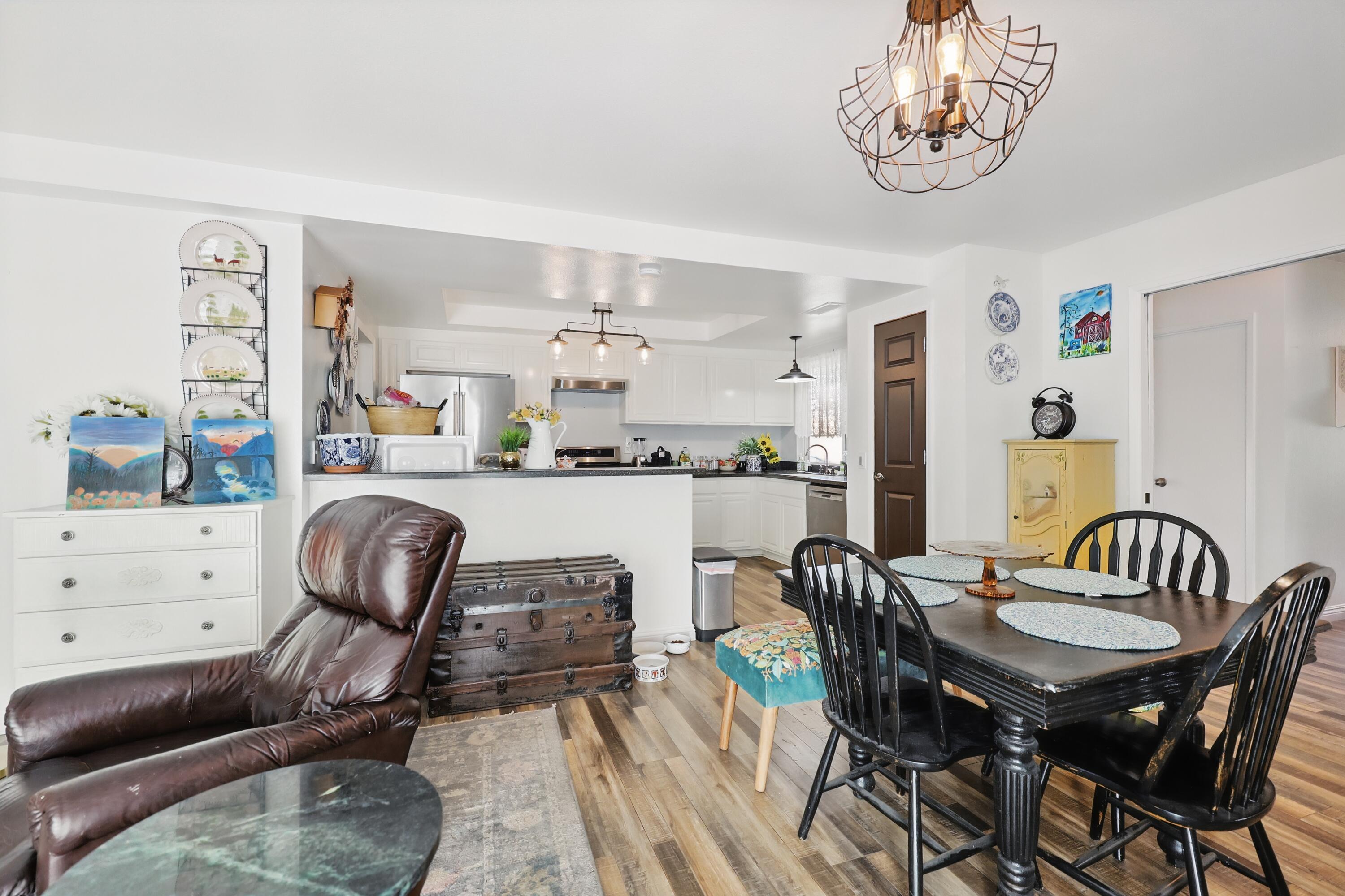 42836 Cinema Avenue Lancaster, CA 93534 - Photo 12 of 36 Photo_014