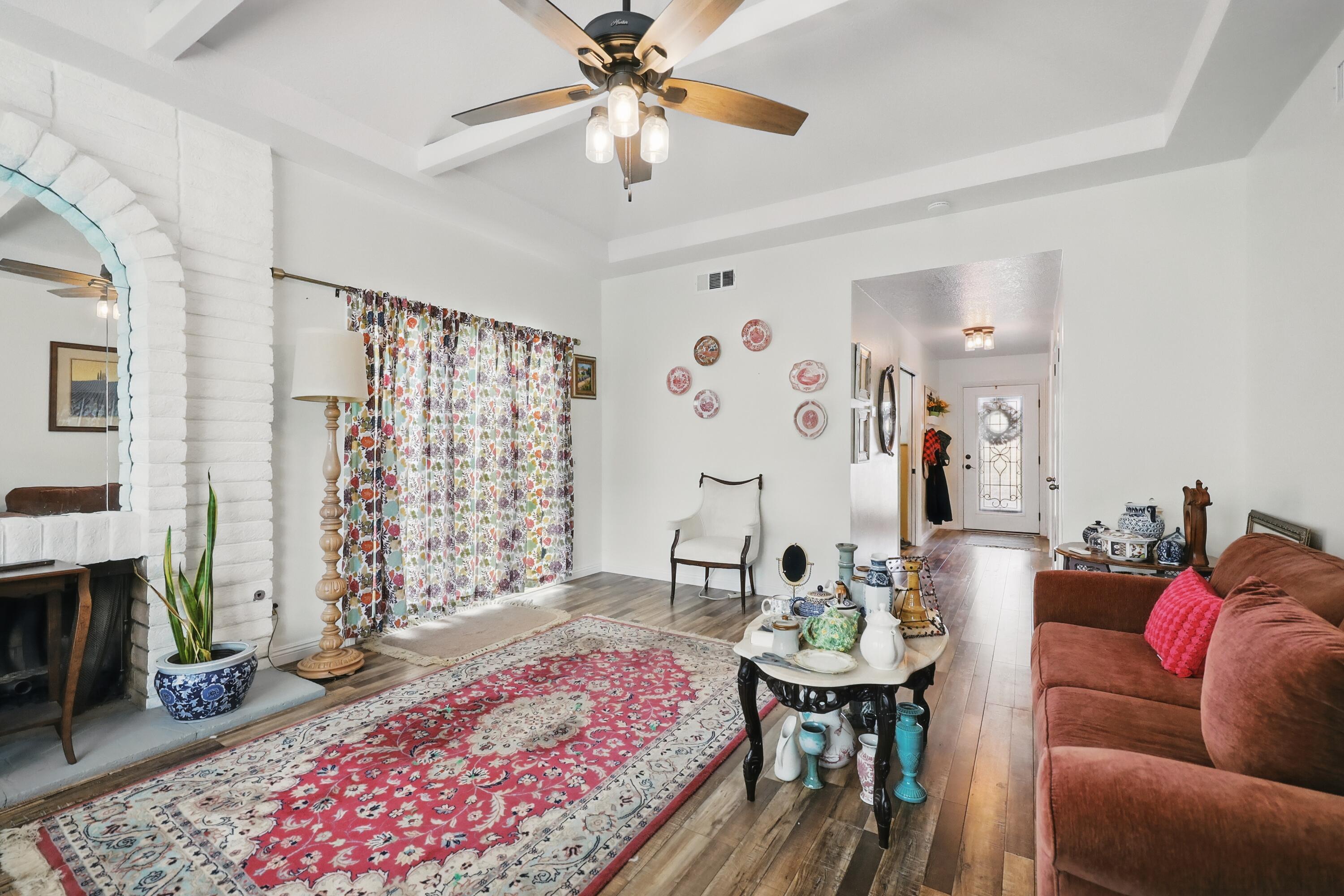 42836 Cinema Avenue Lancaster, CA 93534 - Photo 14 of 36 Photo_023