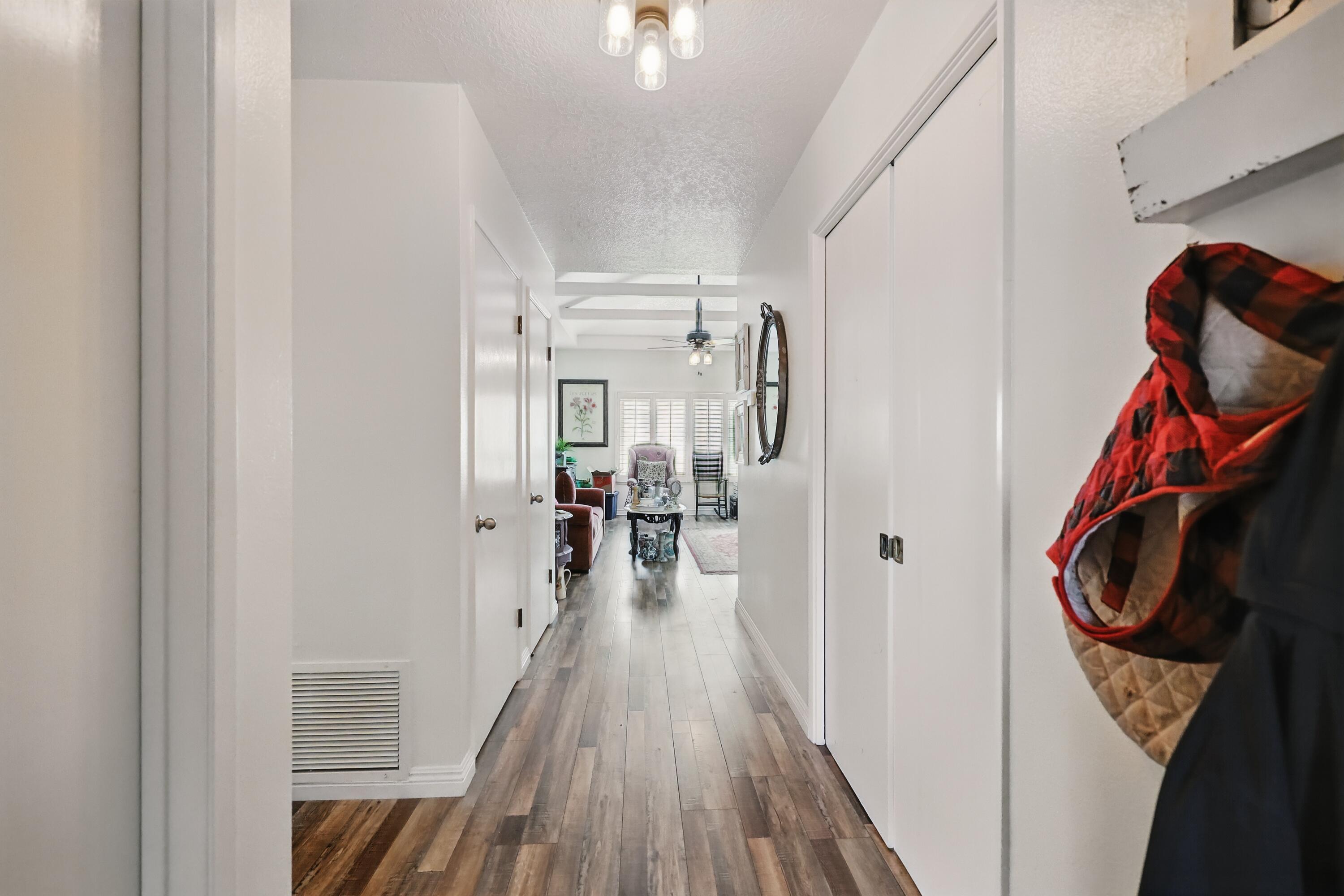 42836 Cinema Avenue Lancaster, CA 93534 - Photo 4 of 36 Photo_019