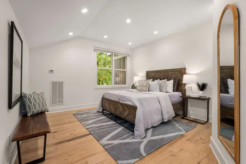 $1,400,000 | 404 Taylor Street, Nashville, TN 37208