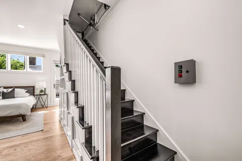 $1,400,000 | 404 Taylor Street, Nashville, TN 37208