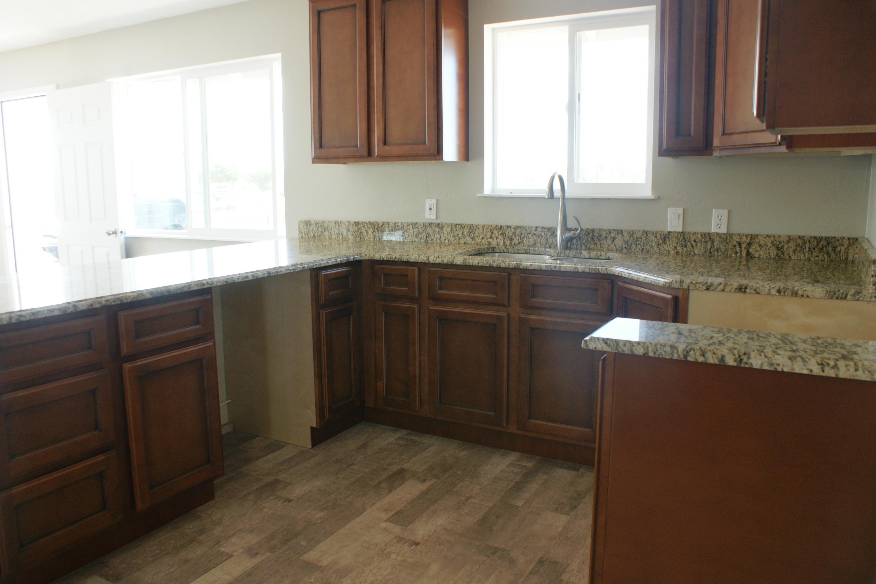 233 1/2 Pinedale Road Taylor, AZ 85939 - Photo 6 of 21 Gallery Image 6