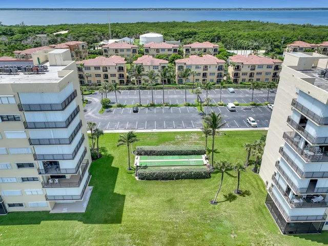 $4,800 | 7430 South Ocean Drive, Unit 519, Jensen Beach, FL 34957