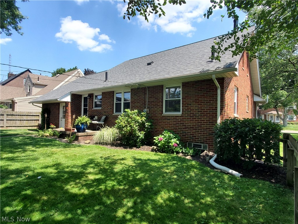 209 Raff Road Northwest Canton, OH 44708 - Photo 22 of 28 Gallery Image 22