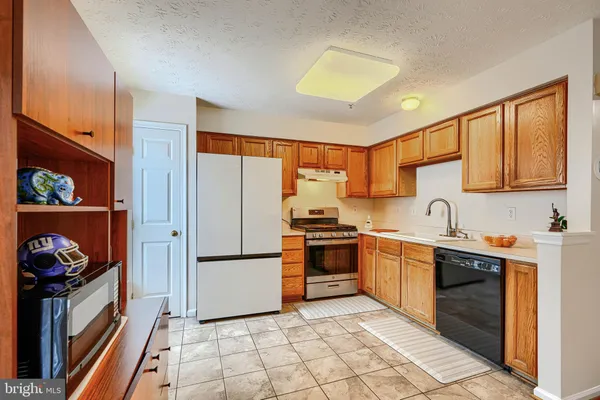 $379,900 | 10 Bluestem Court, Owings Mills, MD 21117