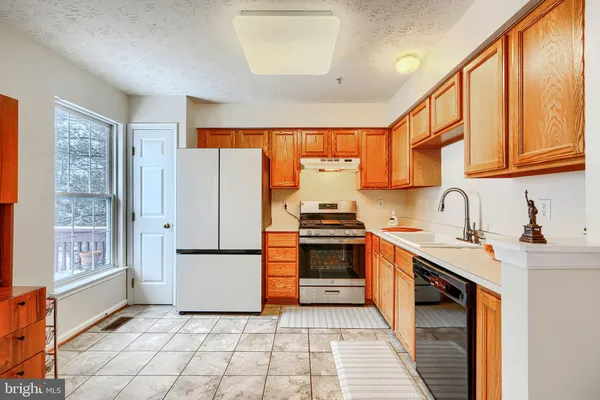 $379,900 | 10 Bluestem Court, Owings Mills, MD 21117