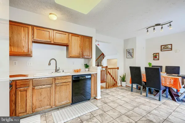 $379,900 | 10 Bluestem Court, Owings Mills, MD 21117