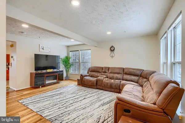 $379,900 | 10 Bluestem Court, Owings Mills, MD 21117