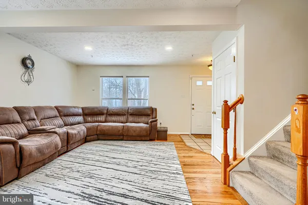 $379,900 | 10 Bluestem Court, Owings Mills, MD 21117