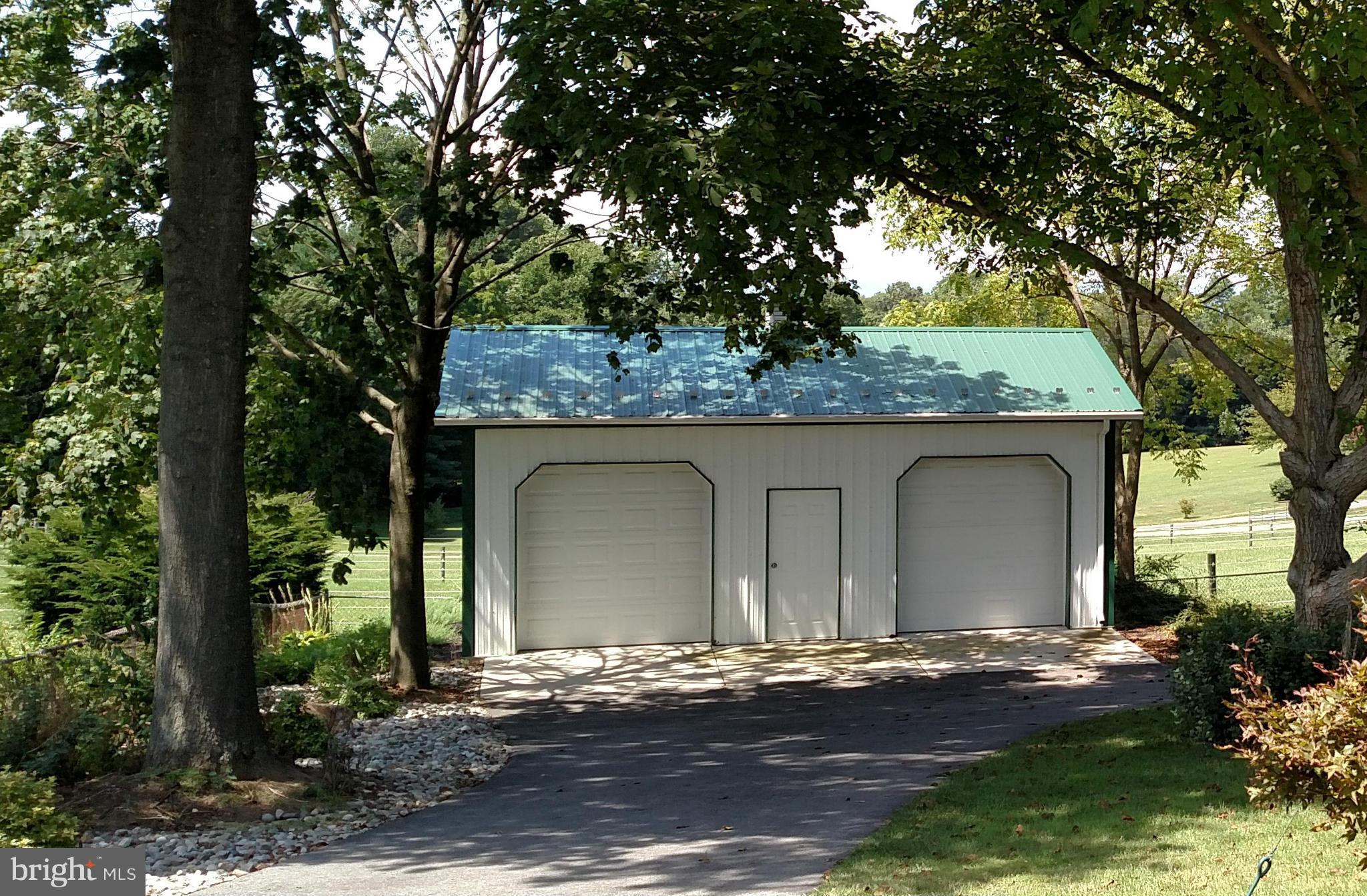 7956 McKaig Road Frederick, MD 21701 - Photo 18 of 18 Garage
