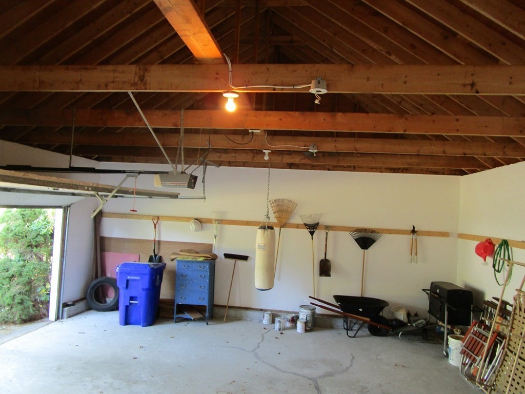 126 Elgin Road Bourne, MA 02559 - Photo 11 of 15