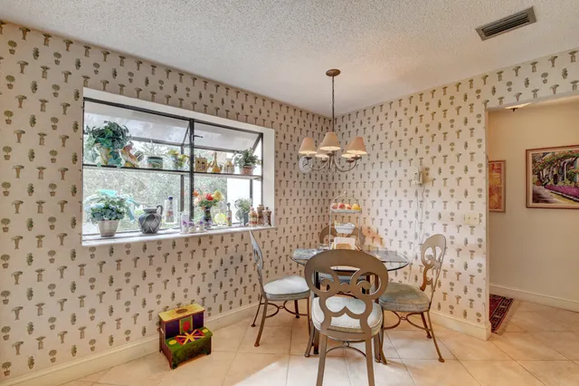 $325,000 | 7861 La Mirada Drive, Boca Raton, FL 33433