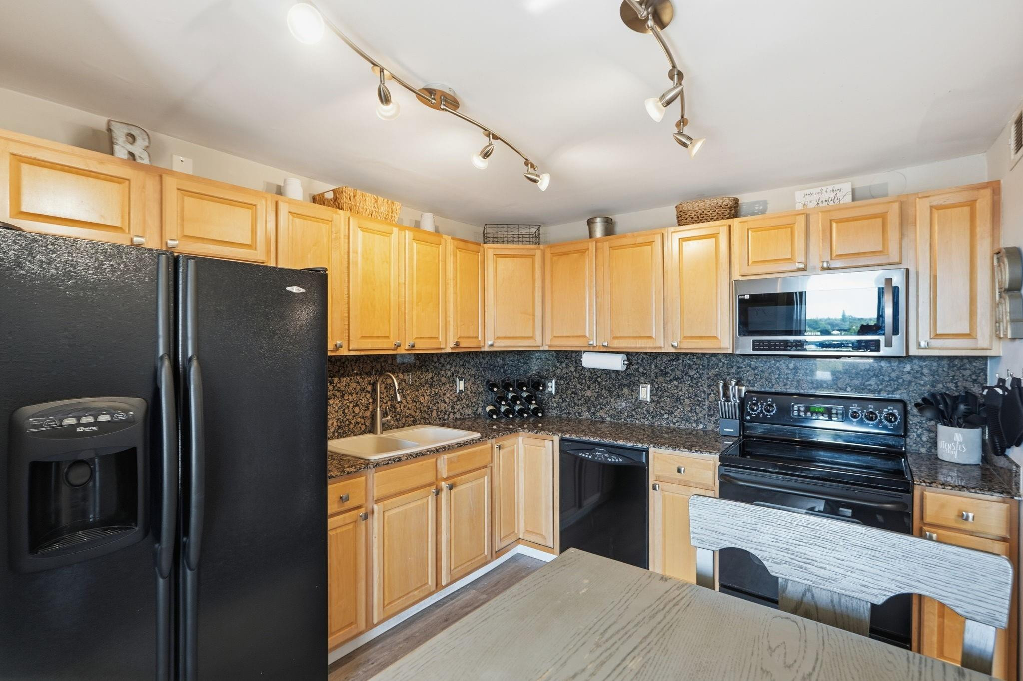 1629 Riverview Road, Unit 620 Deerfield Beach, FL 33441 - Photo 9 of 42 Photo 9