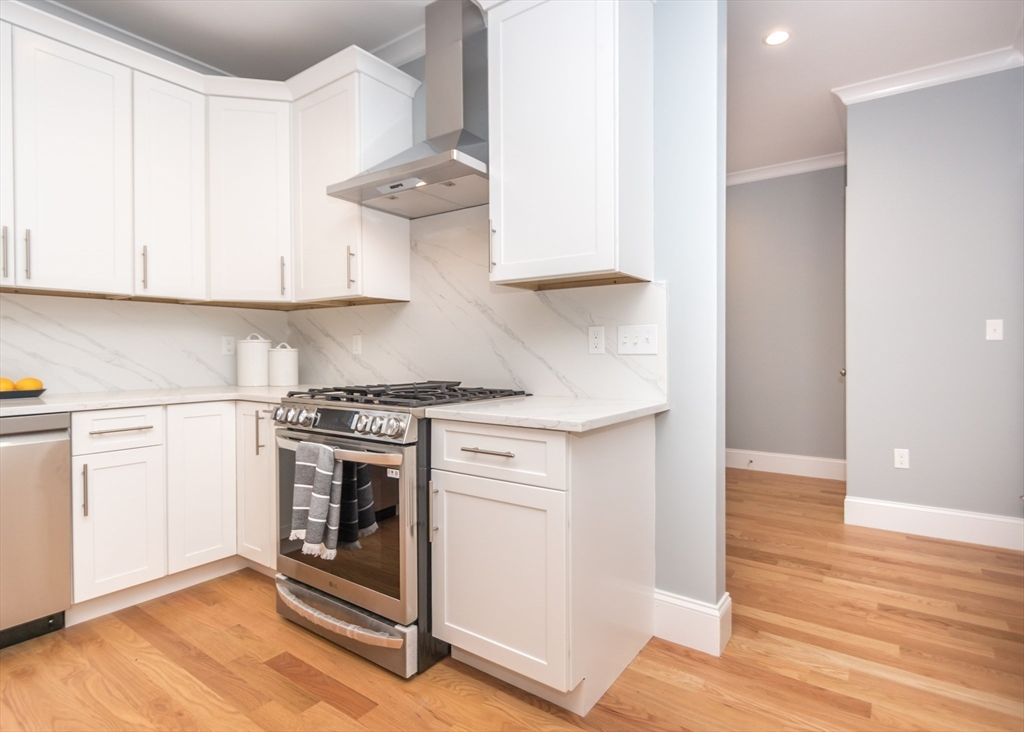 33 Bigelow Road Waltham, MA 02451 - Photo 11 of 41 Gallery Image 11