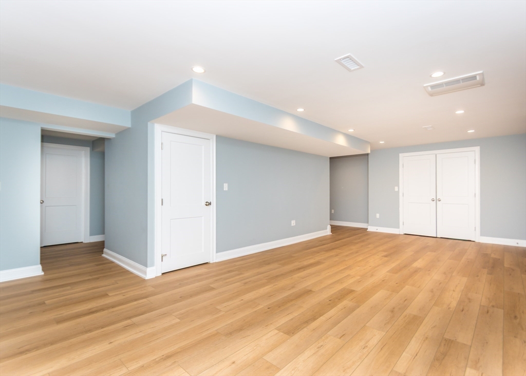 33 Bigelow Road Waltham, MA 02451 - Photo 35 of 41 Gallery Image 35