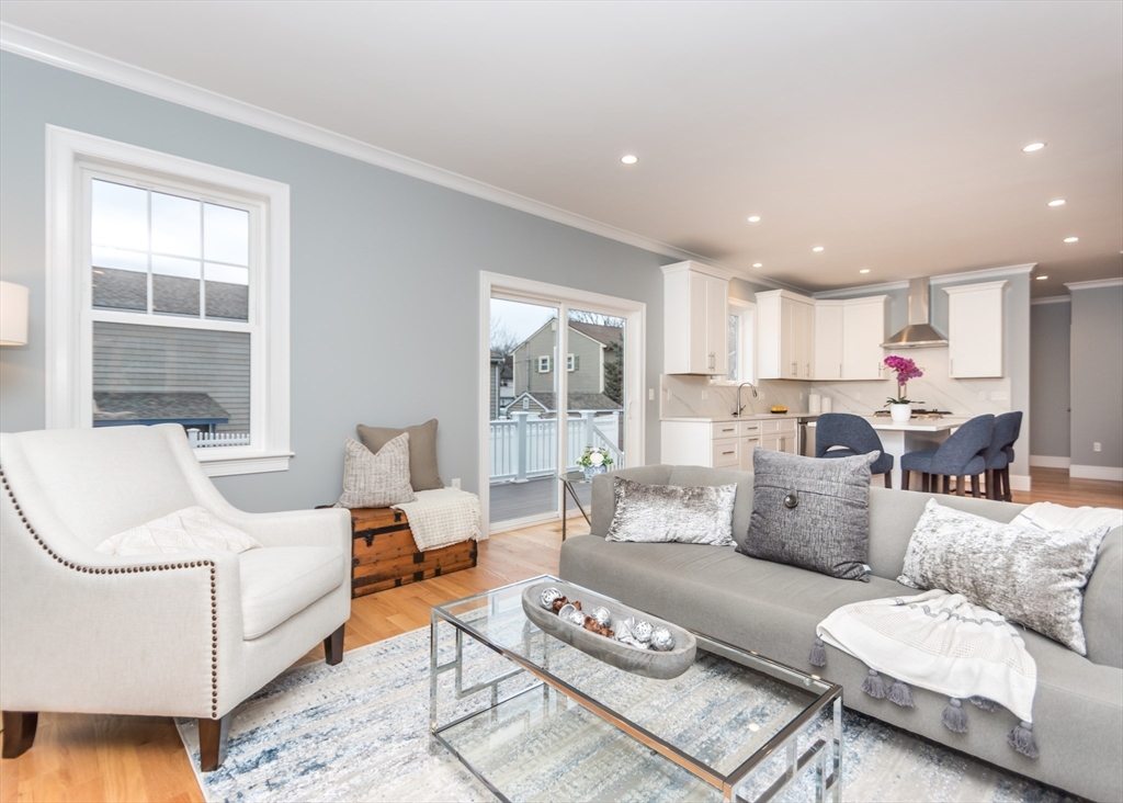 33 Bigelow Road Waltham, MA 02451 - Photo 5 of 41 Gallery Image 5