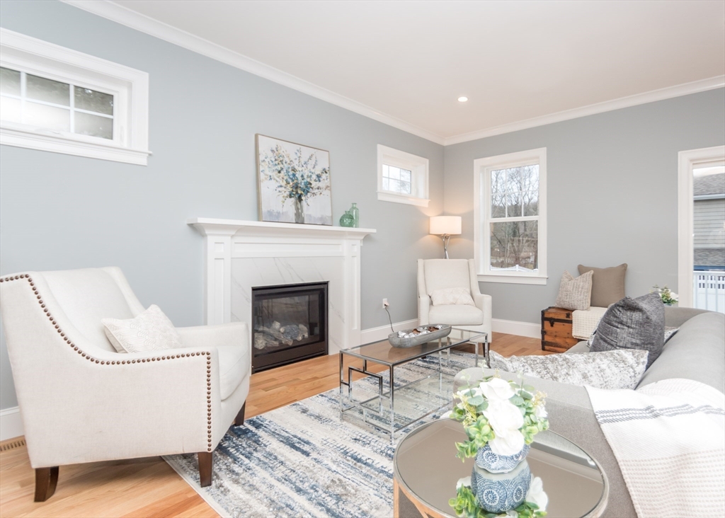 33 Bigelow Road Waltham, MA 02451 - Photo 6 of 41 Gallery Image 6