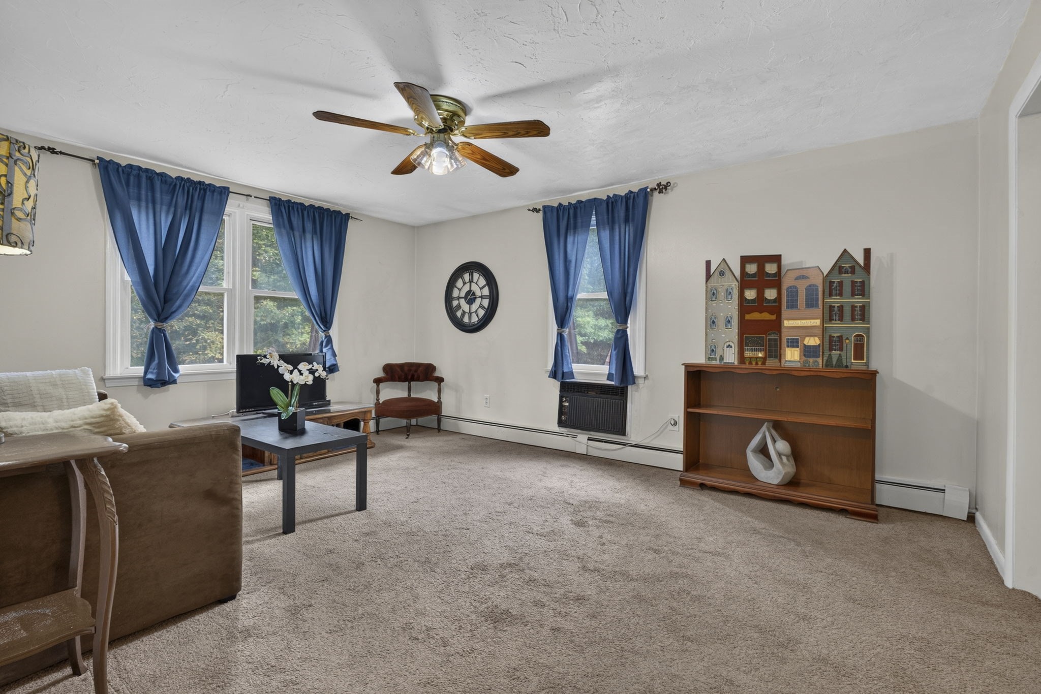 15 Lawrence Road, Unit 32 Rowley, MA 01969 - Photo 2 of 22 Gallery Image 2