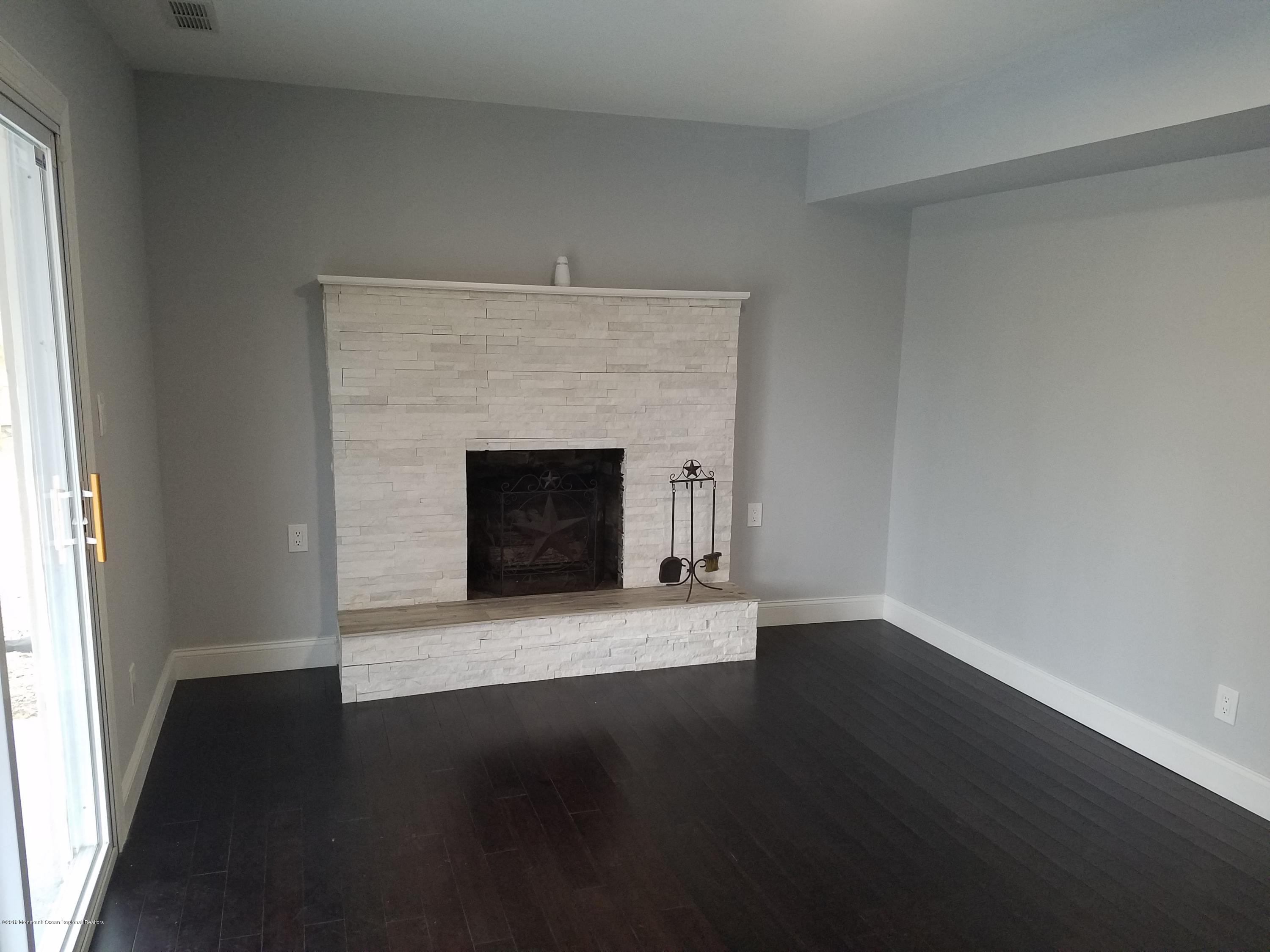 109 Cherry Tree Farm Road Middletown, NJ 07748 - Photo 13 of 20 20190217_135622 (1)