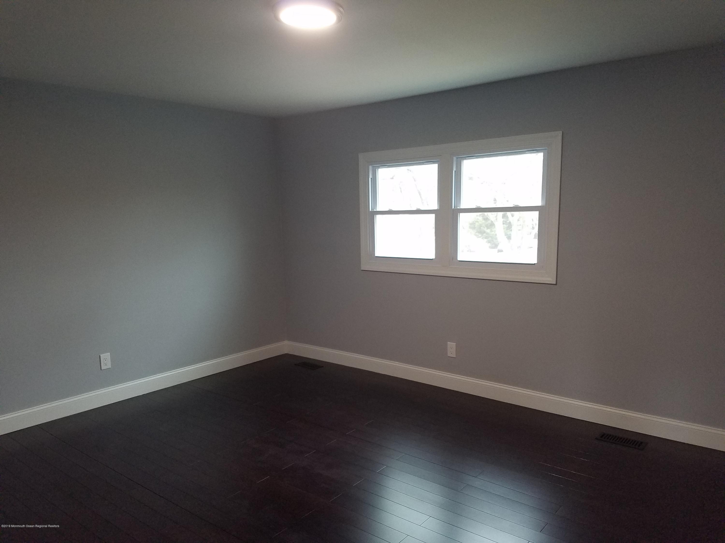 109 Cherry Tree Farm Road Middletown, NJ 07748 - Photo 14 of 20 20190217_132544