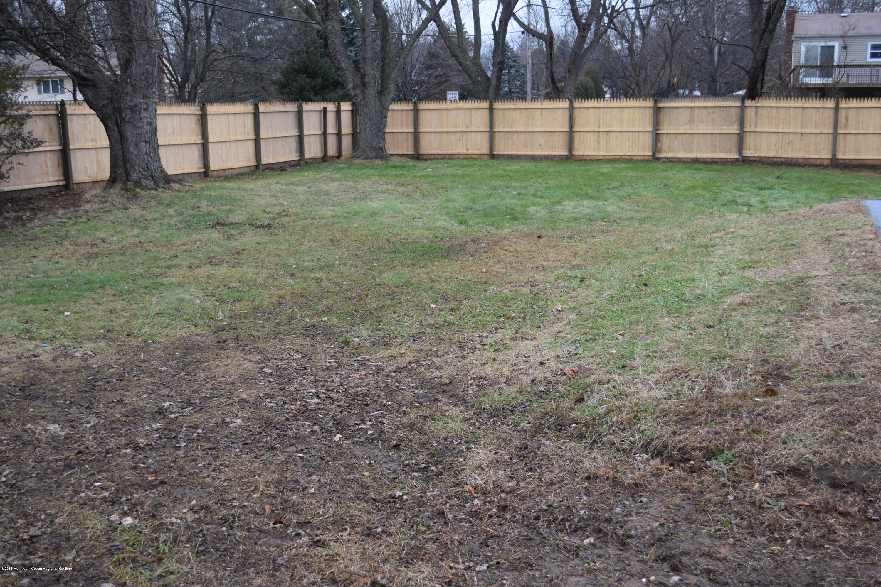 109 Cherry Tree Farm Road Middletown, NJ 07748 - Photo 20 of 20 DSC_0010